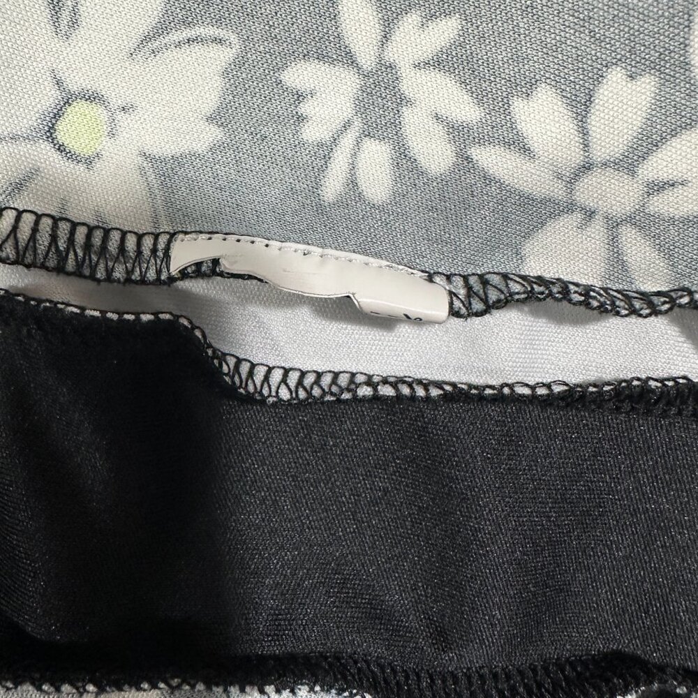 Grand  Slam Performance Skort Womens Medium Golf Tennis Black Floral Pockets - Picture 6 of 9